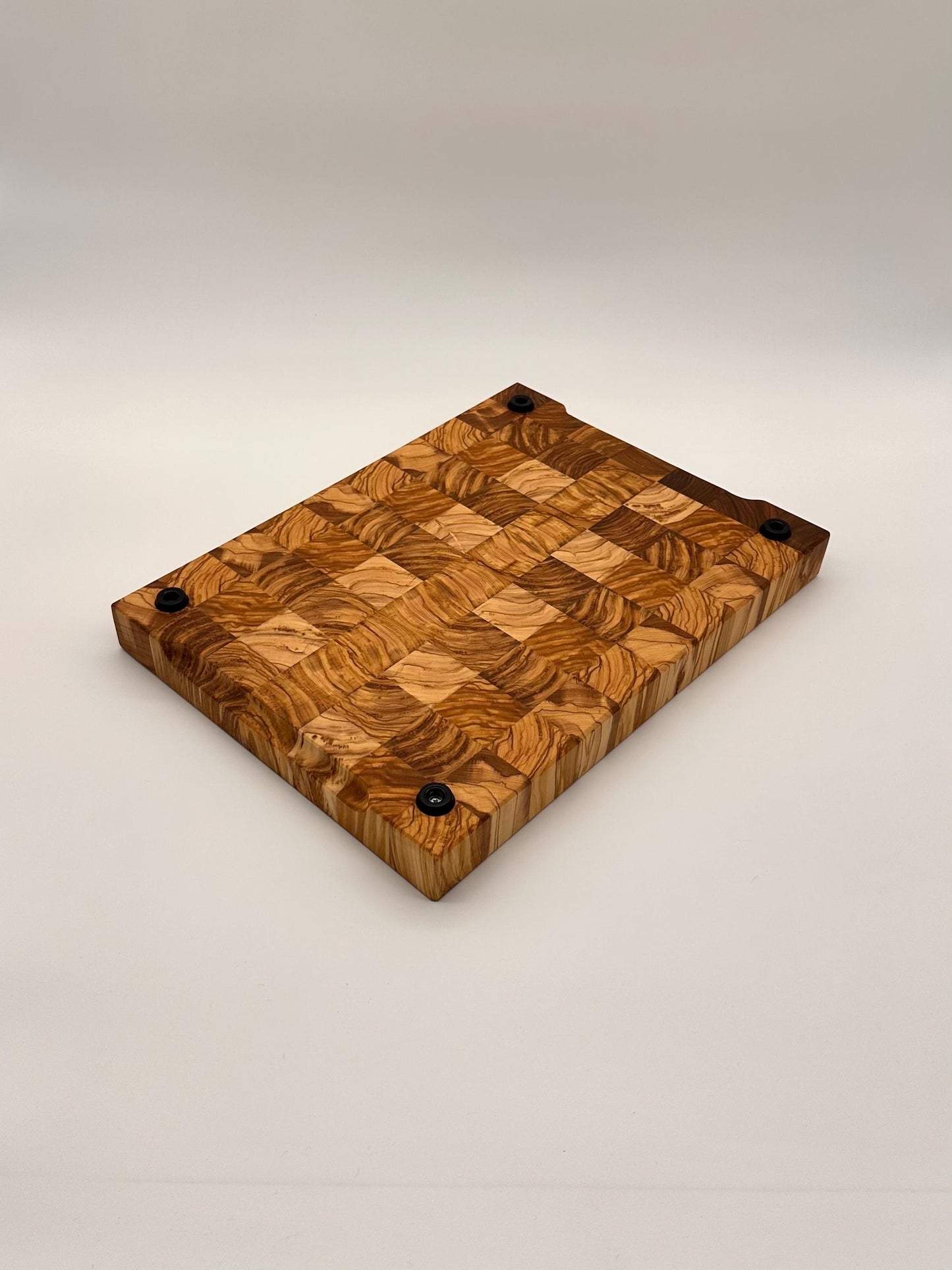 Schneidebrett Olivenholz Stirnholz handgefertigt | Massives Servierbrett 37x27cm | Hochwertiges Geschenk für Köche & Grillfans | Unikat